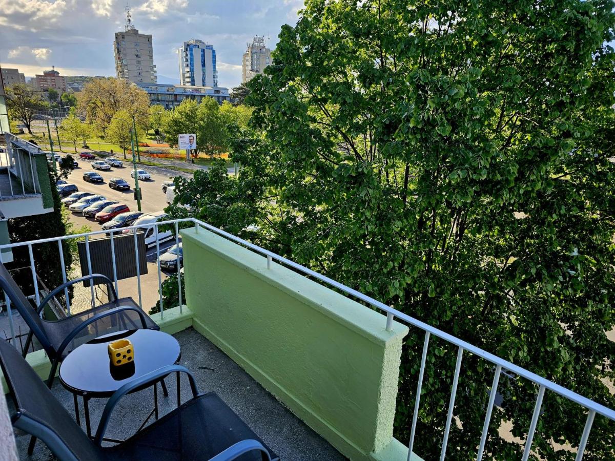 Anddia Central Apartment - Chambres d’hôtes Braşov