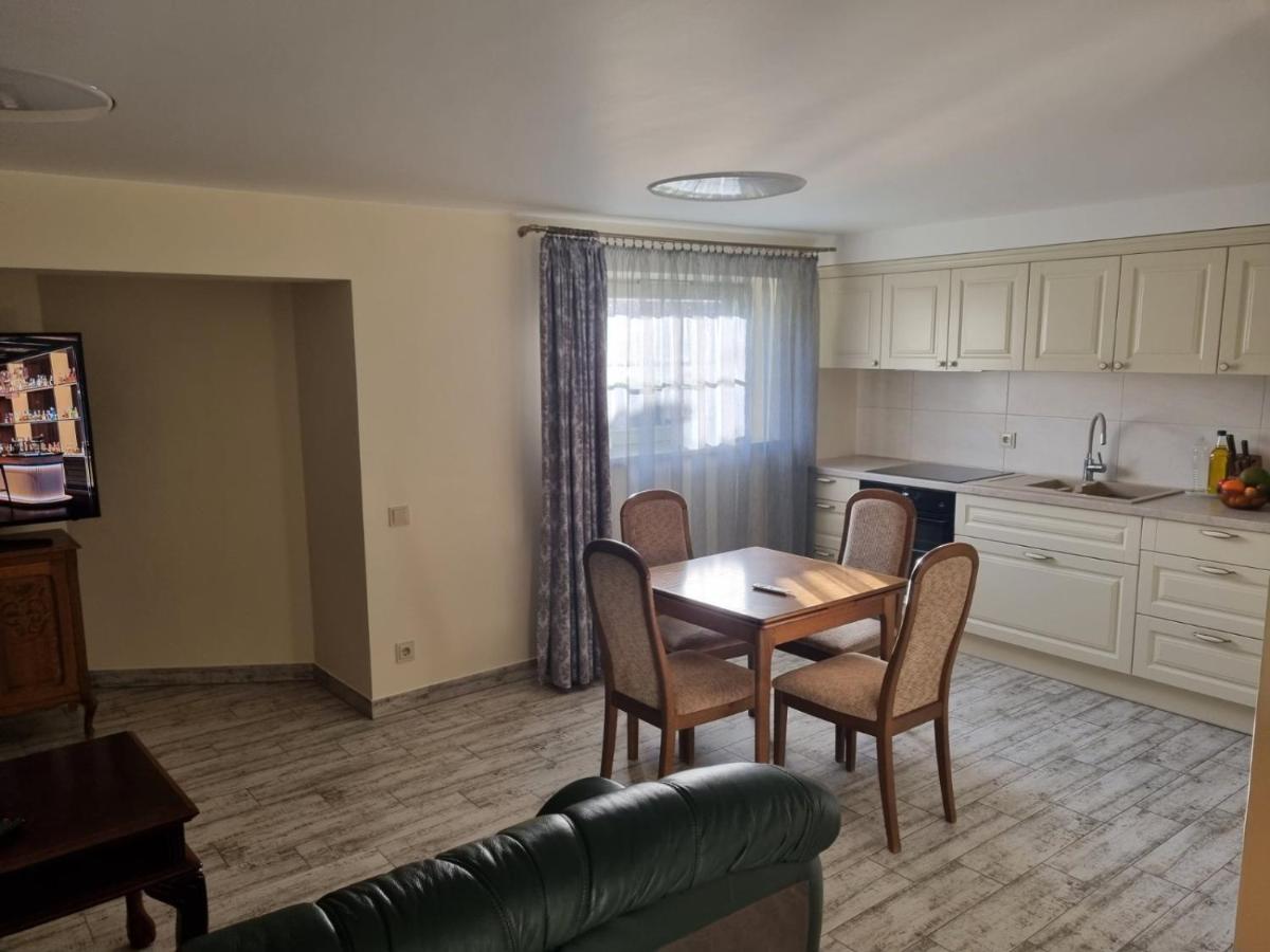 Liepų 27A/10 - B&B