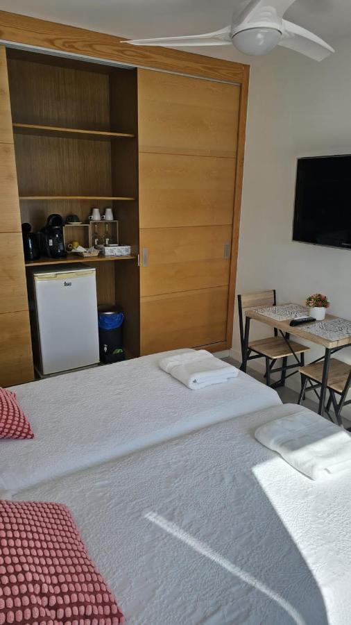 Chambre Lits Jumeaux - Vue sur Piscine