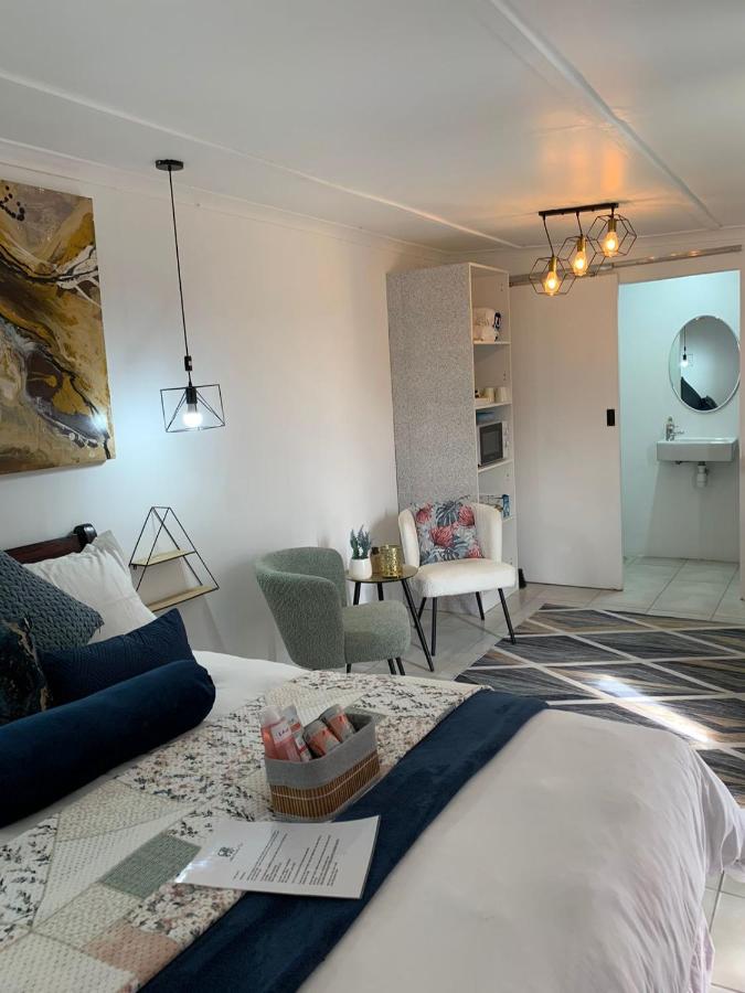 B&B Port Elizabeth - Addo Mountain View - Bed and Breakfast Port Elizabeth