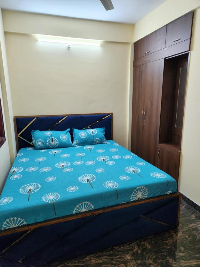 B&B Bengaluru - Newly Launched Fully Furnished 2 BHK Flats, SG Palya Near Forum Nexus Koramangala Mall, Behind Christ College - Bed and Breakfast Bengaluru