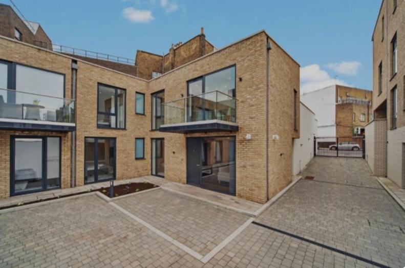 [Chelsea-Fulham-Stamford Bridge] Central London Apartment - Chambres d’hôtes Londres
