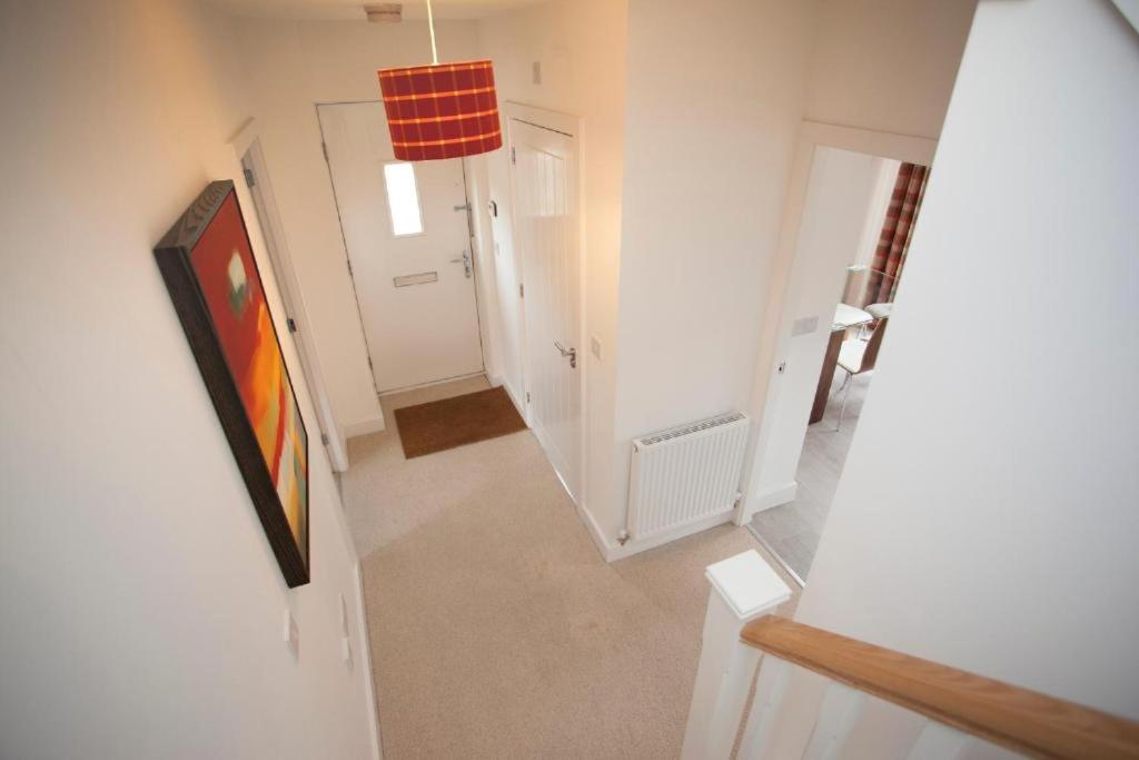 DBS Serviced Apartments - The Mews - B&B
