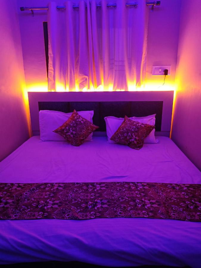 B&B Ayodhya - सुभद्रा guest house - Bed and Breakfast Ayodhya