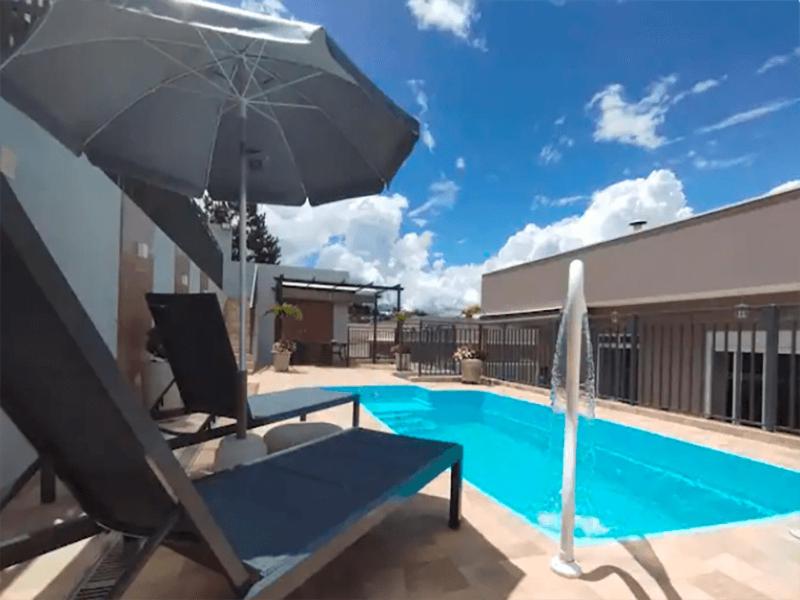 Linda Casa em São Roque com Piscina - B&B