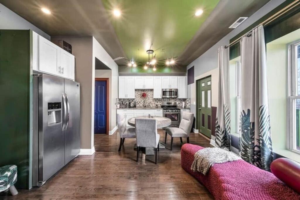 The Penthouse @ Luxro - B&B