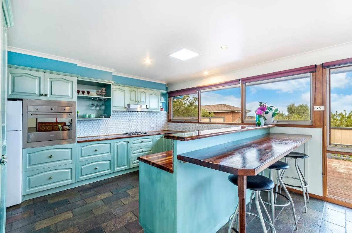 B&B Warrnambool - Beachview Bungalow Warrnambool - Bed and Breakfast Warrnambool