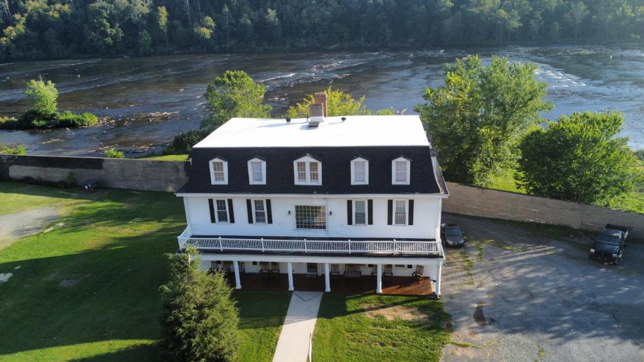 The Washington Inn - Bed and Breakfast