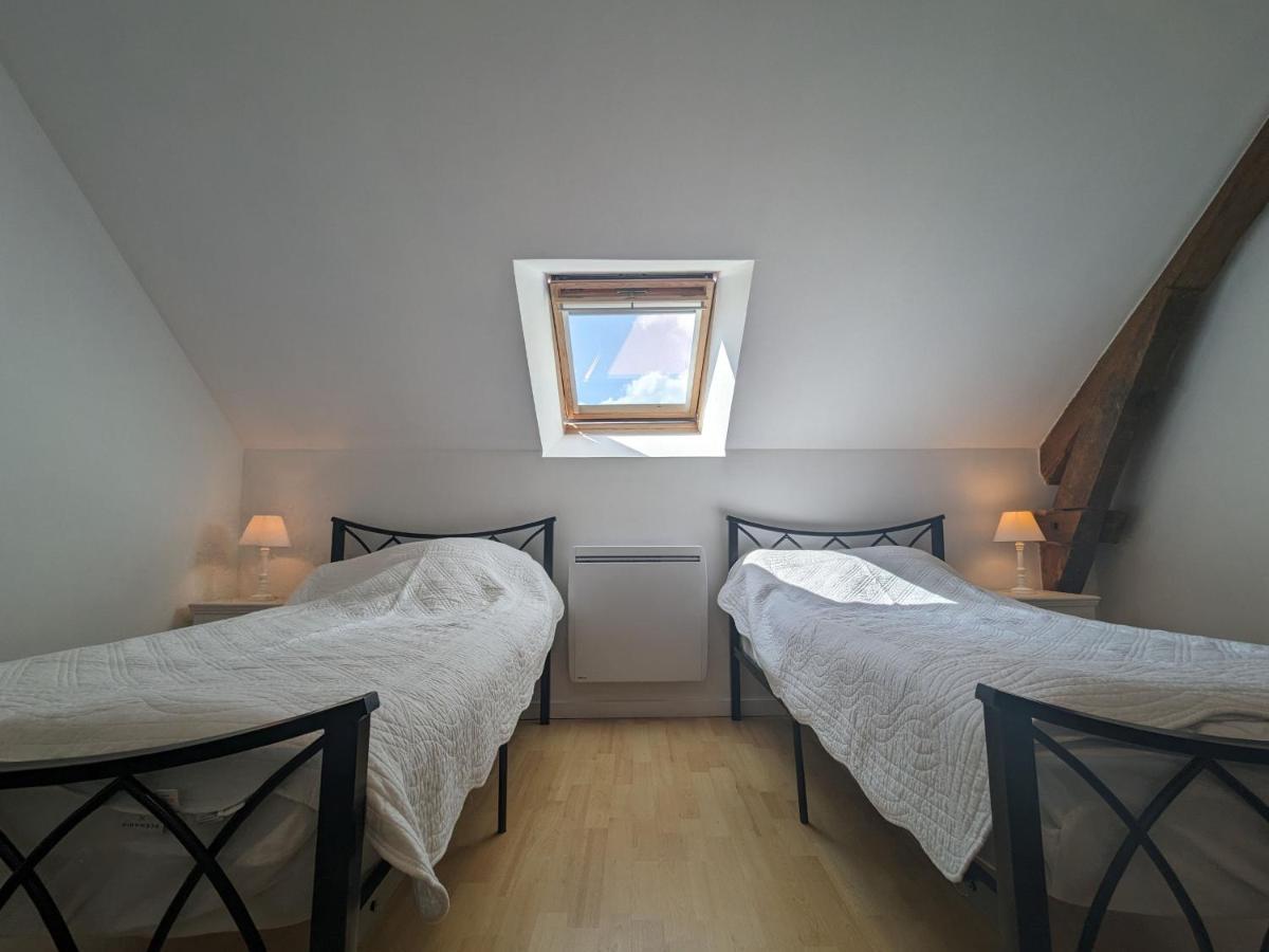 Maison au cœur du Berry : tranquillité, jeux pour enfants et proche Château de Valençay et Zoo de Beauval - FR-1-591-235 - Bed and Breakfast