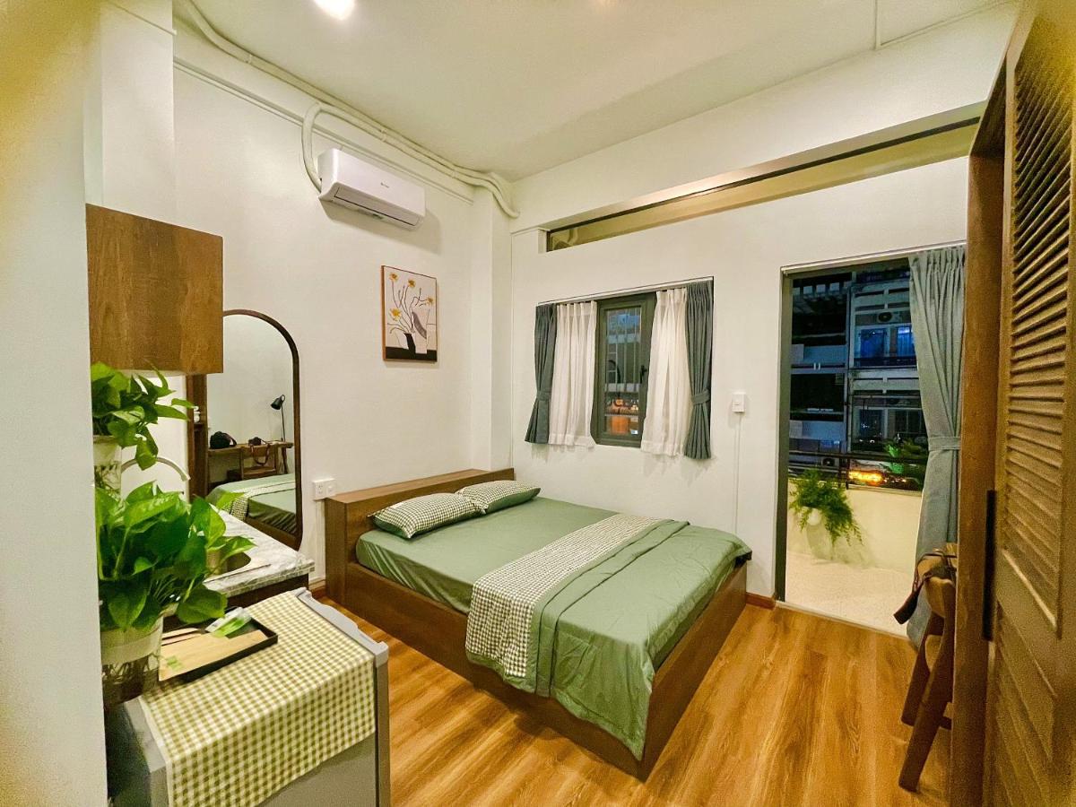 Queen Room with Balcony