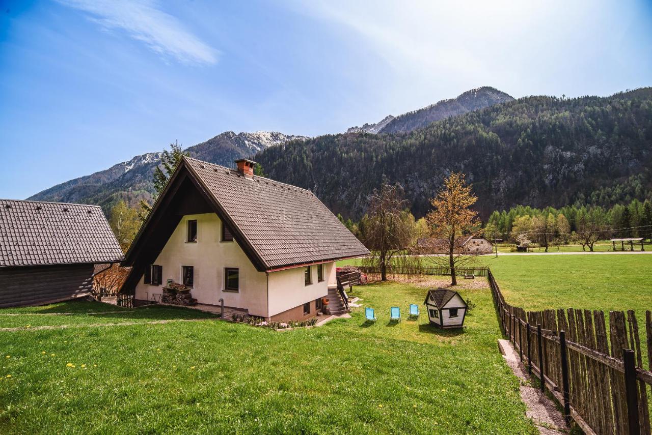 Holiday Home Vila Kopriva - B&B Gozd–Martuljek