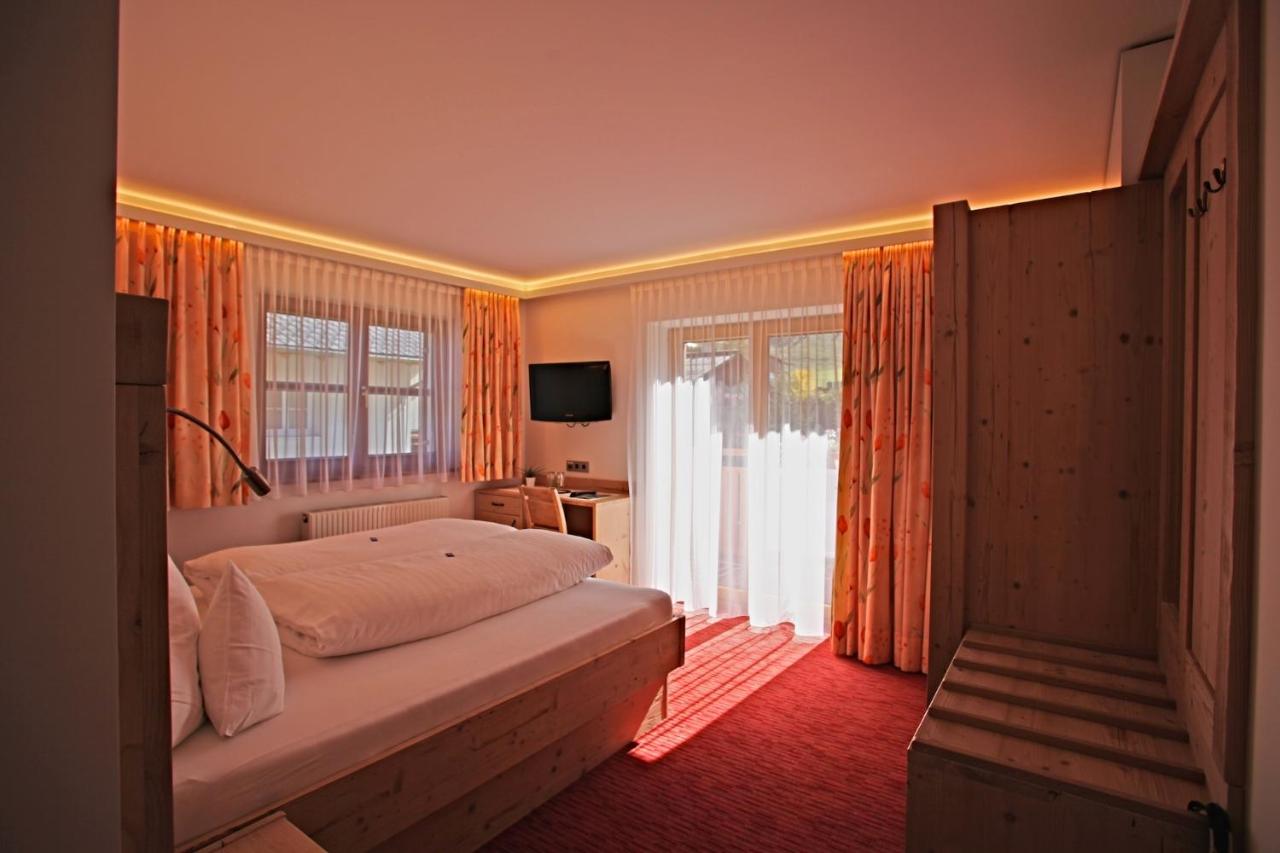 Habitación Doble con bañera y balcón