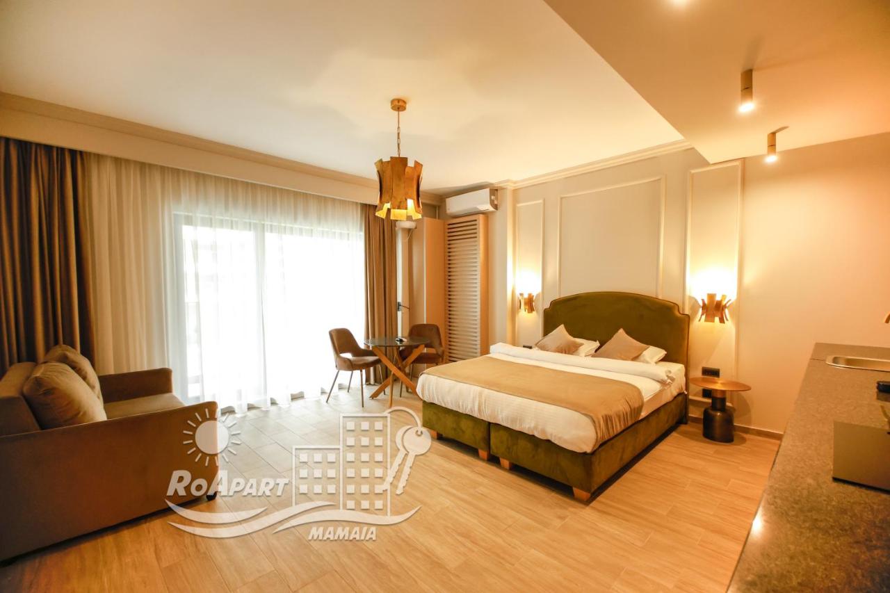 RoApart- Studio de lux cu vedere lac si mare la 2 min de plaja - B&B Mamaia