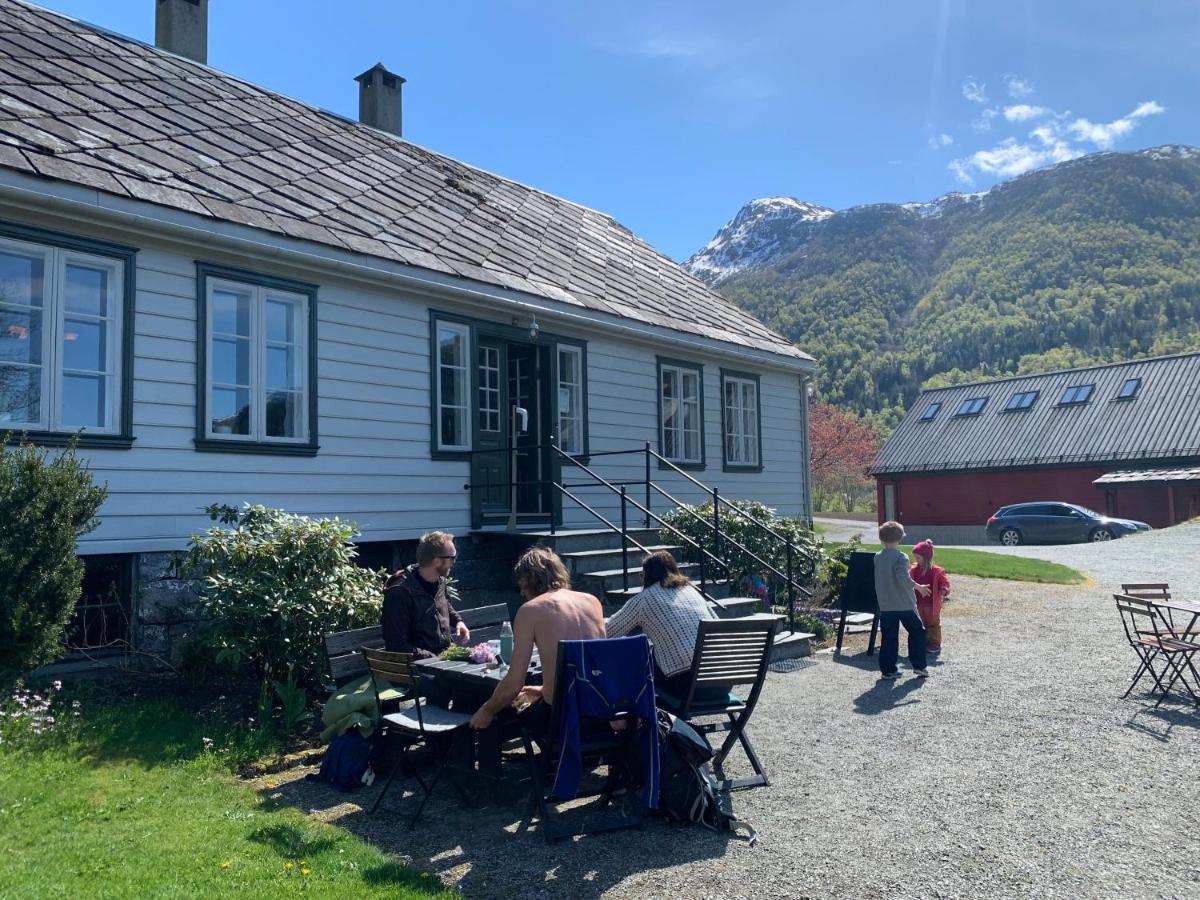 Guddals Tunet - B&B Rosendal