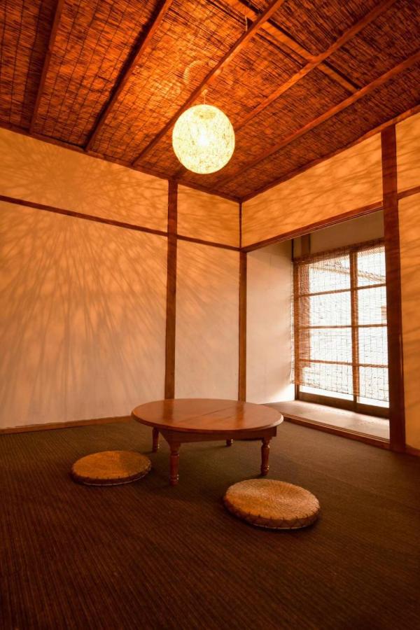 B&B Shiomichō - Guest House Kakurega - Bed and Breakfast Shiomichō