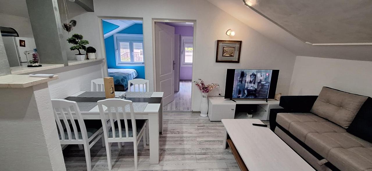 B&B Herceg Novi - Apartment Elena - Bed and Breakfast Herceg Novi