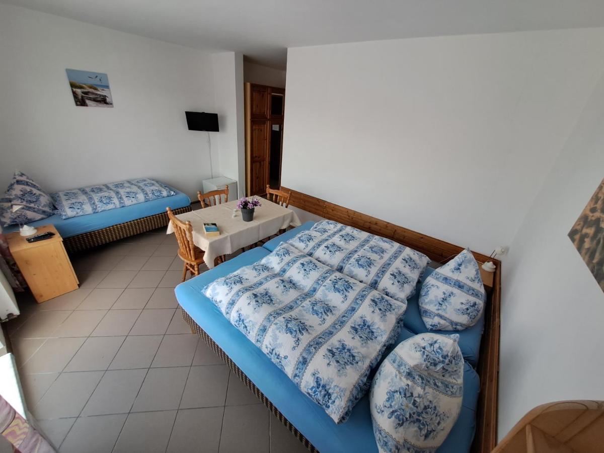 Triple Room with Balcony