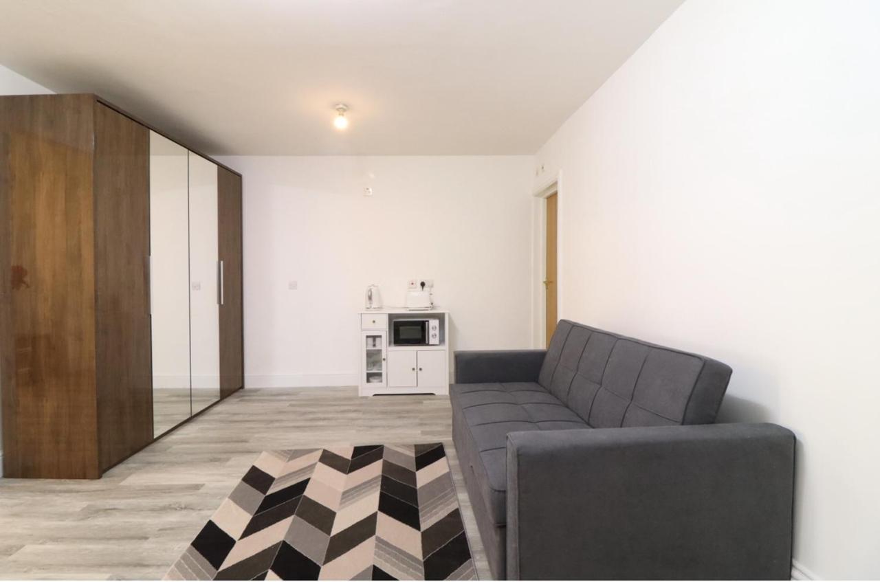 Independent Luxury en-suite rooms - Ferienwohnung