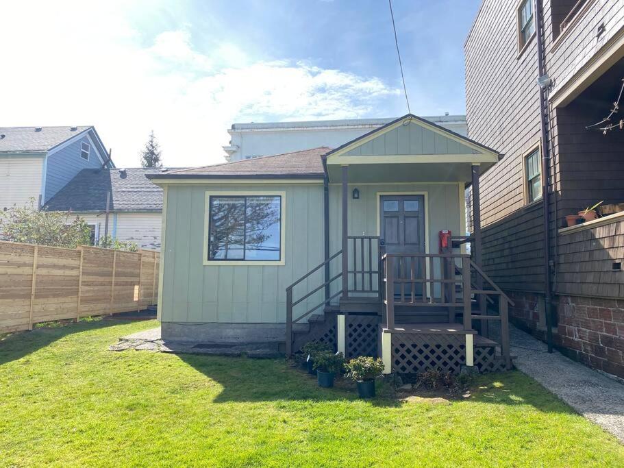 Quaint Downtown Cottage - Chambres d’hôtes Astoria