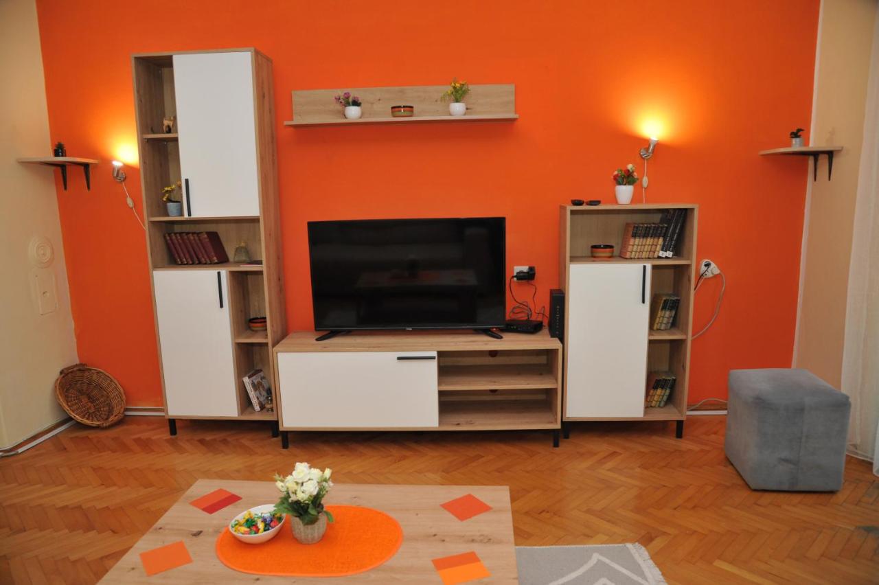 ABA Apartman - Bed and Breakfast Niš