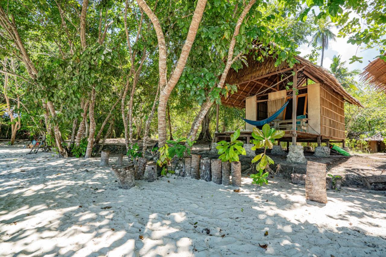 Yenros Raja Ampat - B&B