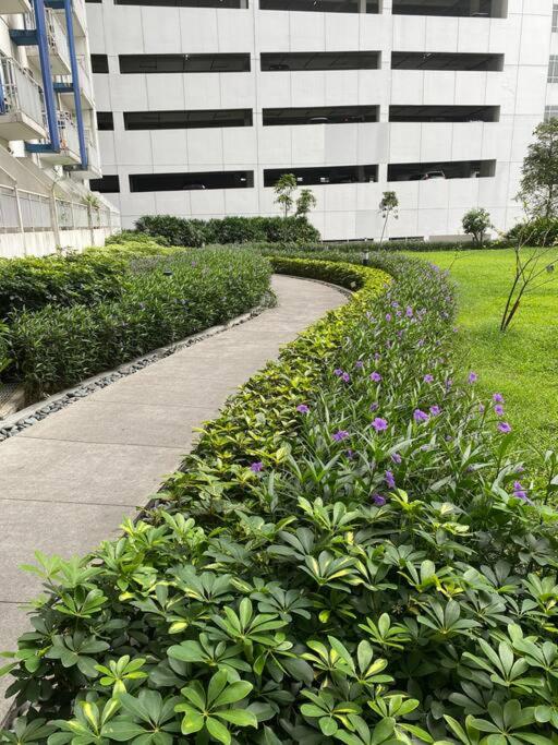 #21 Grass residences tower4 - B&B Manila