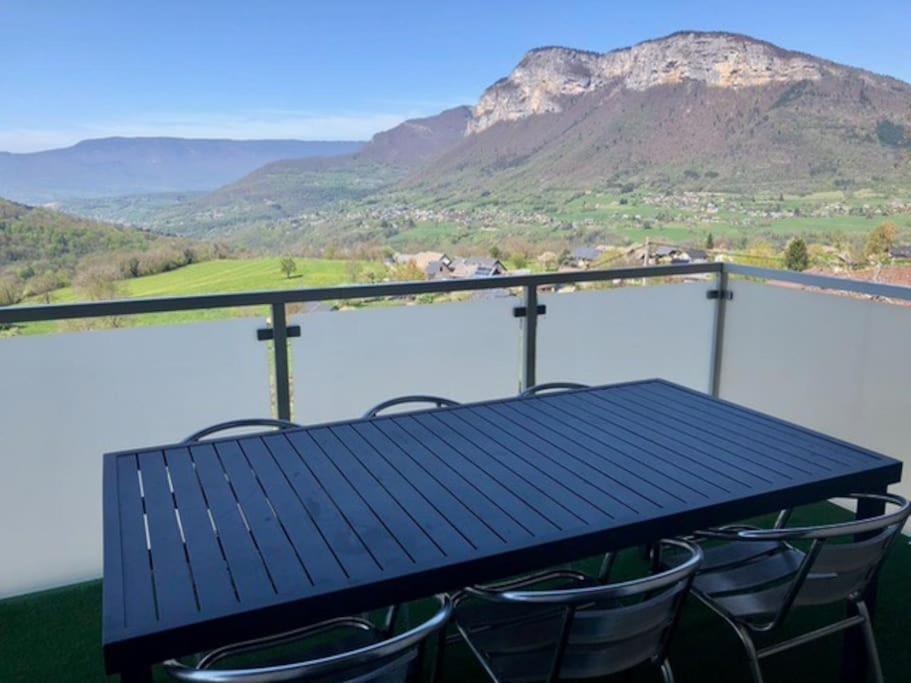 Spacieux appartement - B&B