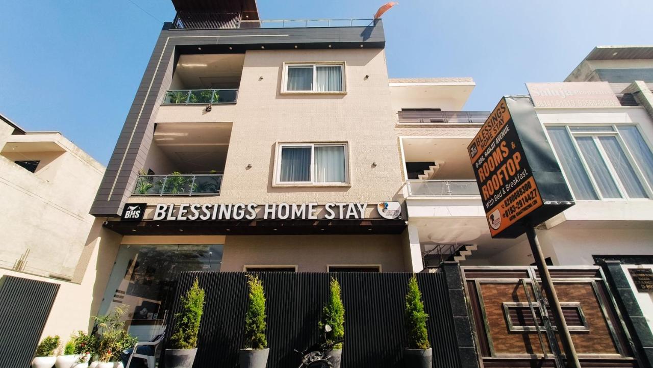 B&B Amritsar - Blessings Hotel - Bed and Breakfast Amritsar