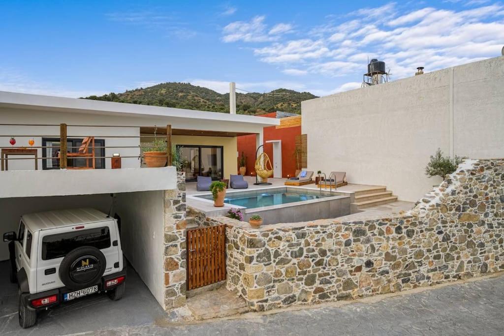 L'Maya Luxury Villa private pool, 2 Master BD, BBQ - B&B