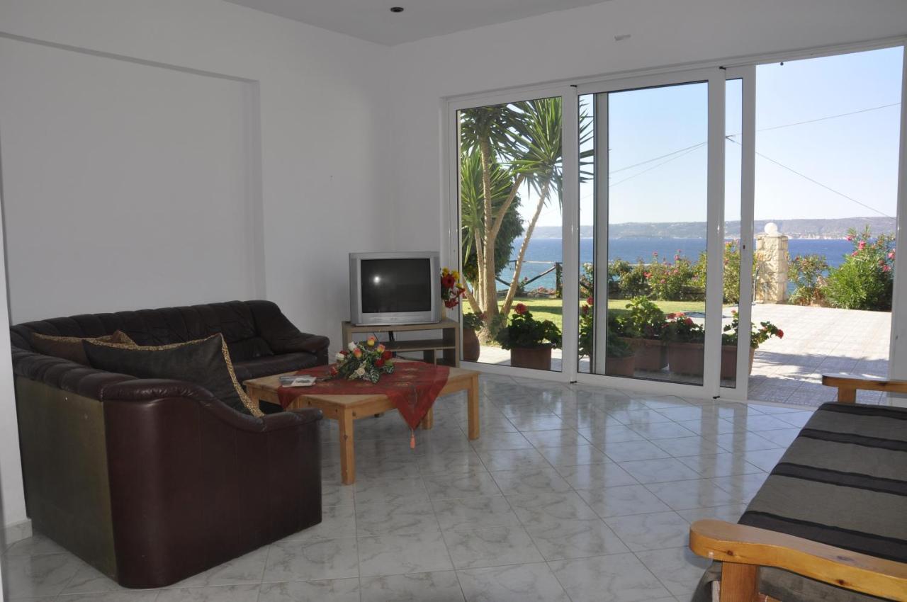 Twin Room with Sea View