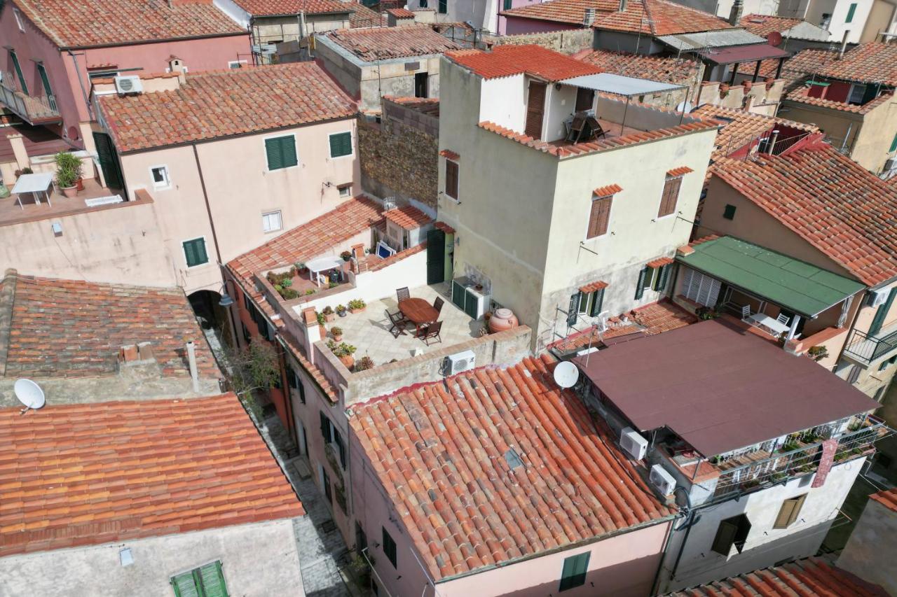 Vicolo Martini - Goelba - B&B