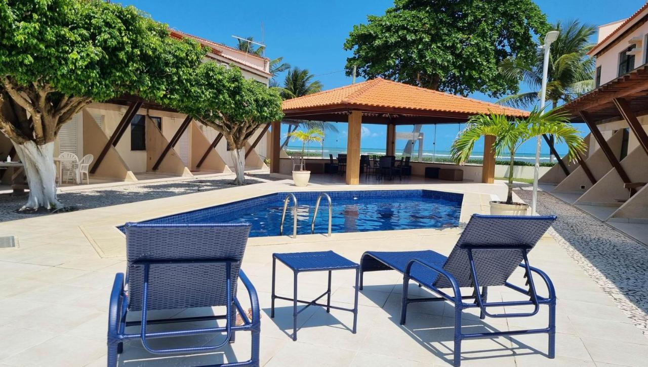 A Poucos Passos da Praia Condomínio Arauá Ilha de Itaparica - B&B
