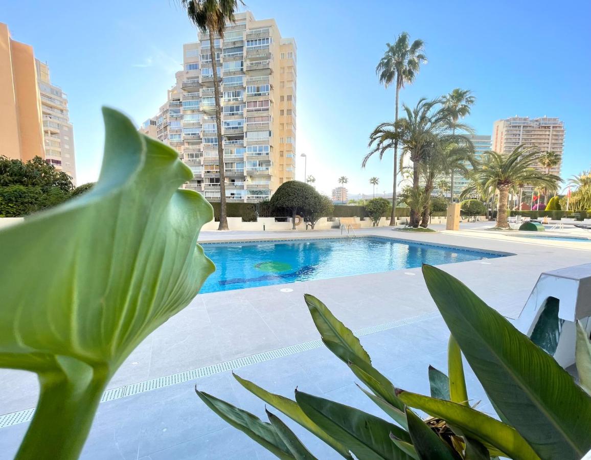 Apartamento Minerva - Primera línea de playa con vistas al mar - B&B Calpe