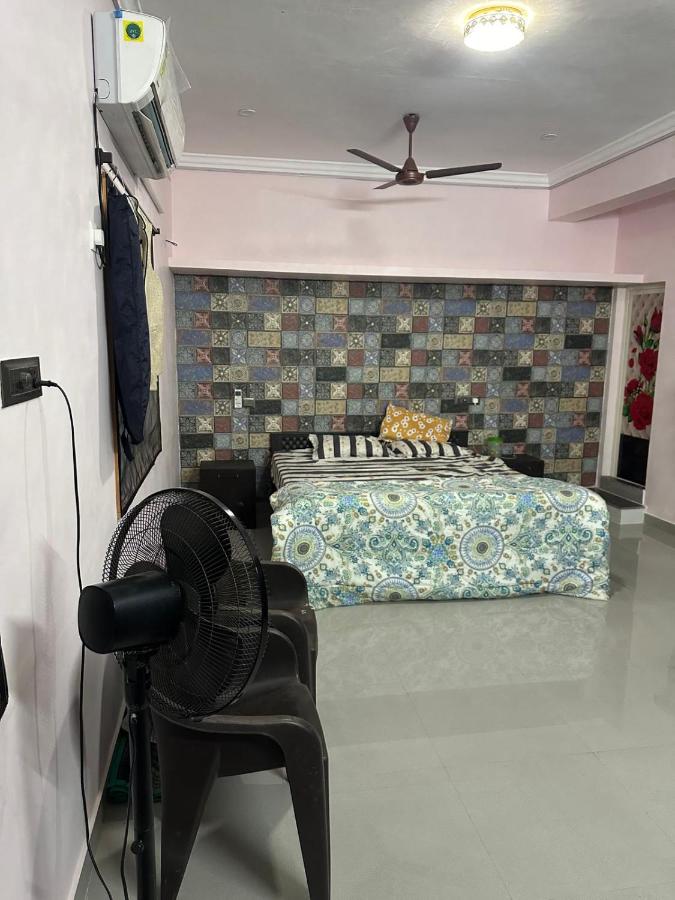 B&B Cap Comorin - PARVATHY MURUGAN COTTAGE-2ND FLOOR - Bed and Breakfast Cap Comorin