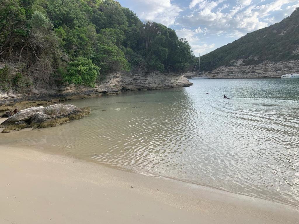 Chalet maisonette dans hameau calme - B&B Bonifacio