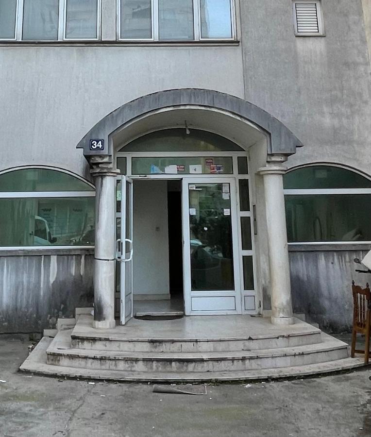 AvR Street Budva - B&B