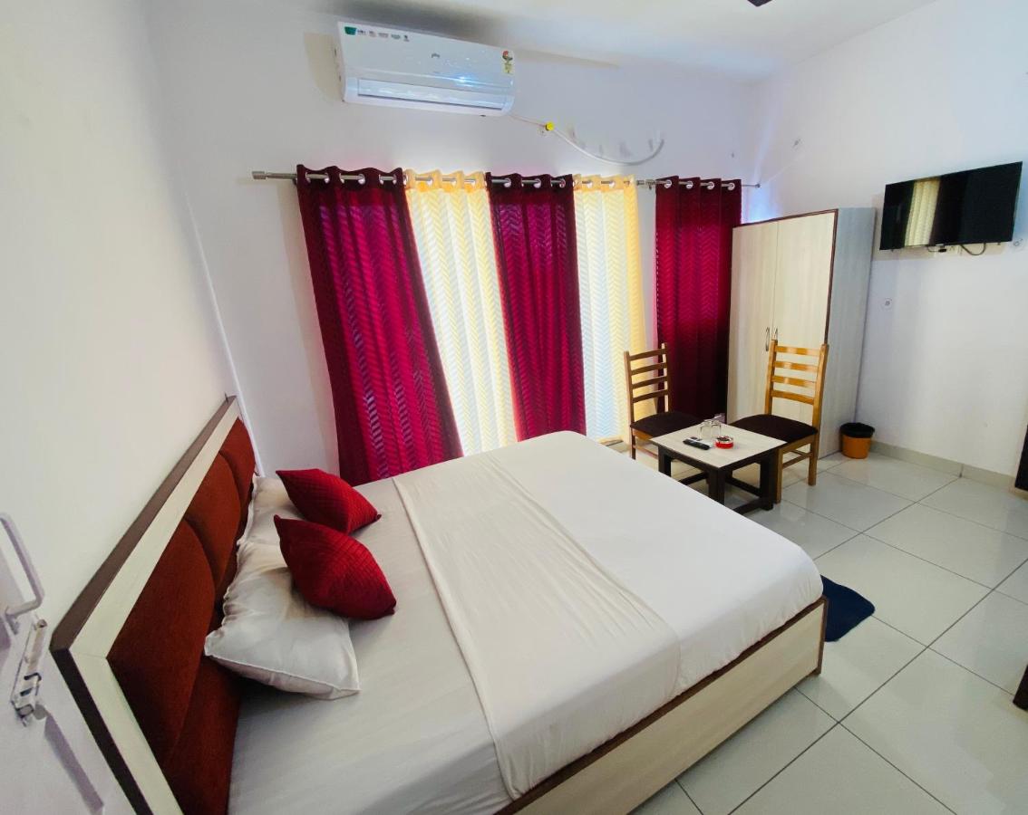 B&B Ramnagar - Hotel Heartwood City Corbett - Bed and Breakfast Ramnagar