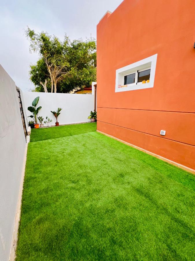 Amá Guest House - B&B Corralejo