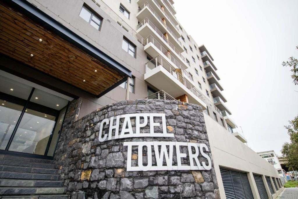 Modern 2 Bedroom Apartment in Chapel Towers - Beautiful Table Mountain View - B&B Città del Capo