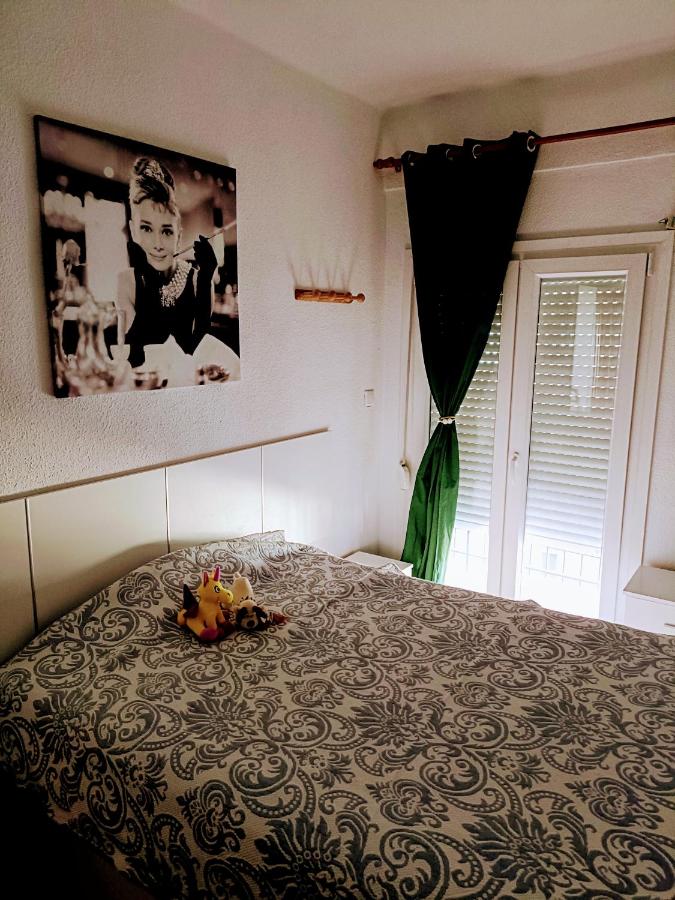 alojamiento plaza toros - B&B Alicante