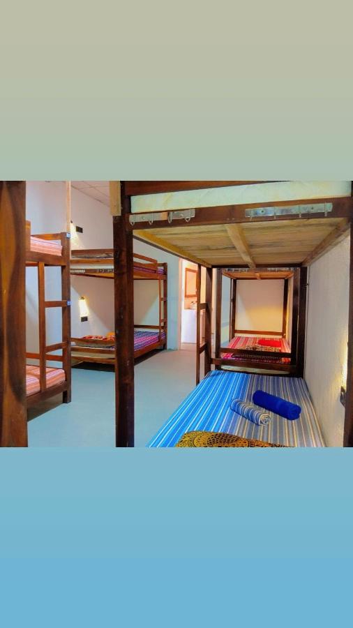 B&B Arugam Bay - Sanity Door Rooms and Hostel - Bed and Breakfast Arugam Bay