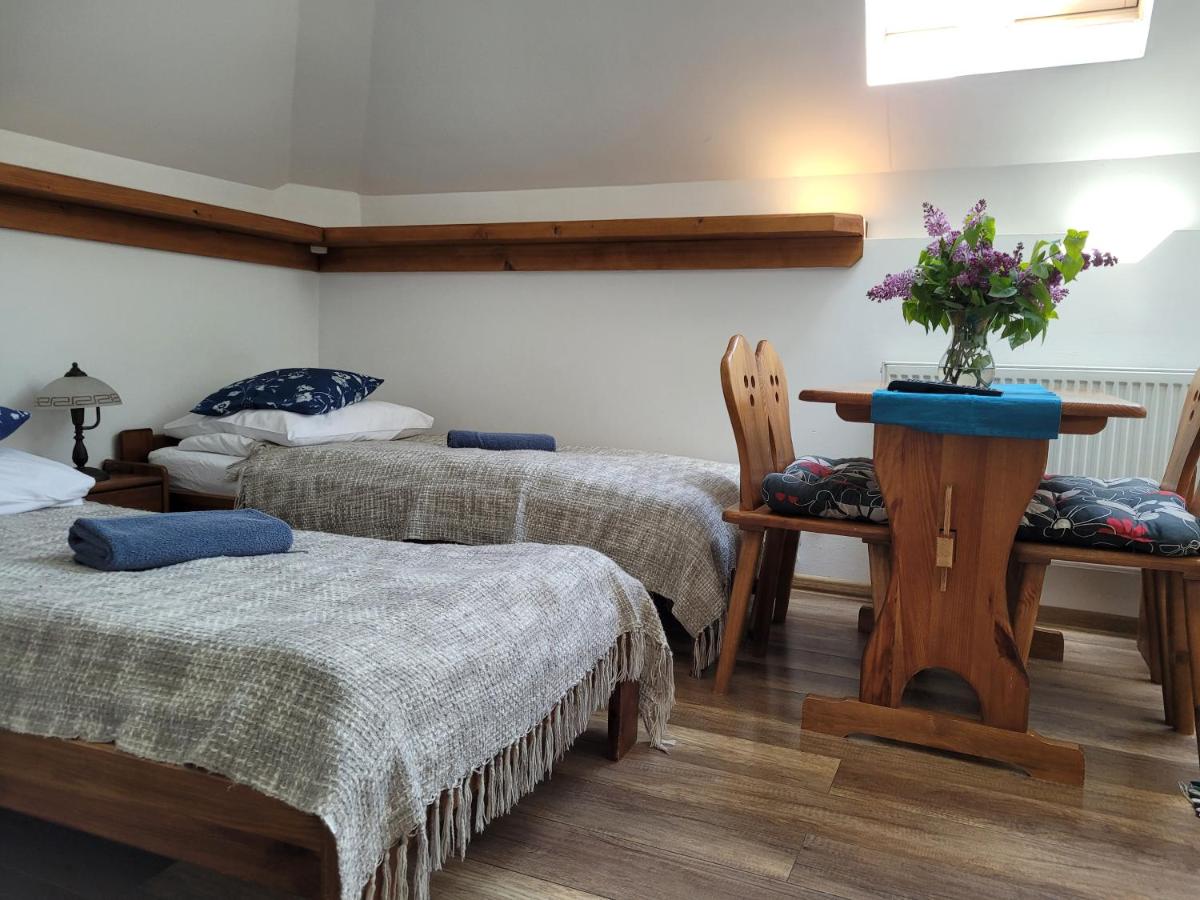 Dreibettzimmer