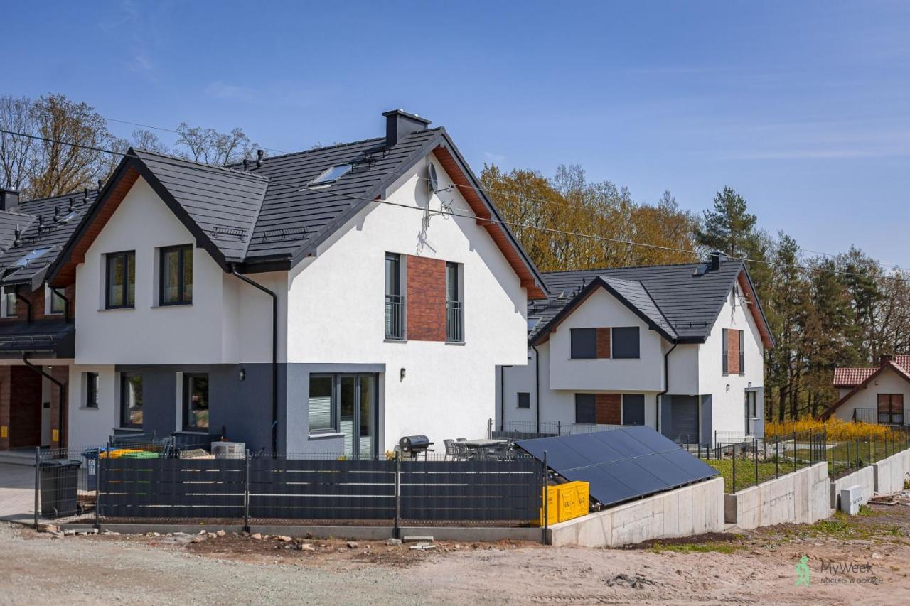 Wichrowe Wzgórza, MyWeek - B&B