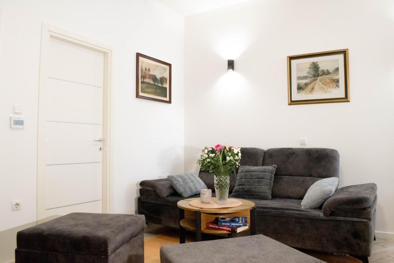 B&B Osijek - Apartman Agata,Osijek, self check-in - Bed and Breakfast Osijek