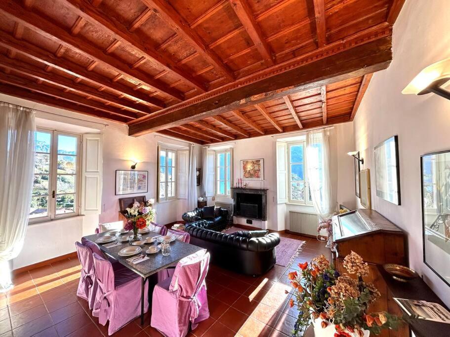 Elegant apartment inside Villa Fontana - Ferienwohnung