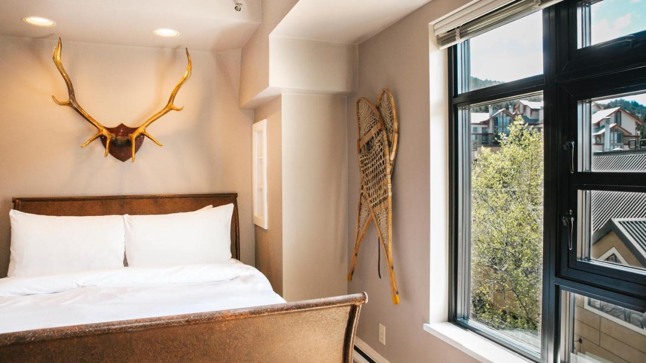 One-Bedroom Suite - Bronze Unit 306