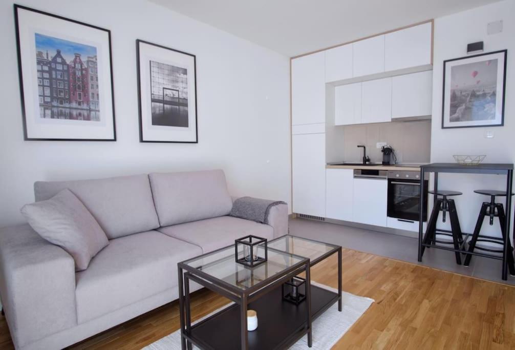 Beautiful view, city center apartment Herzeg - B&B Mostar