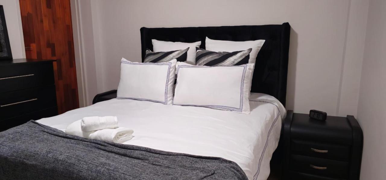 B&B Gaborone - Beyond Glam - Bed and Breakfast Gaborone