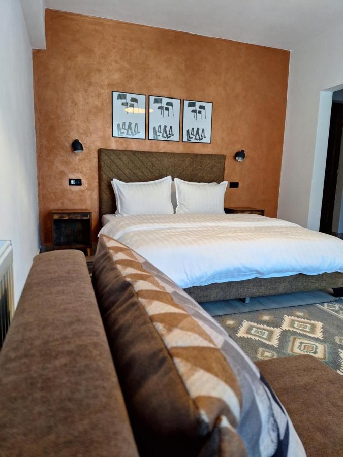 Doppelzimmer mit Zustellbett