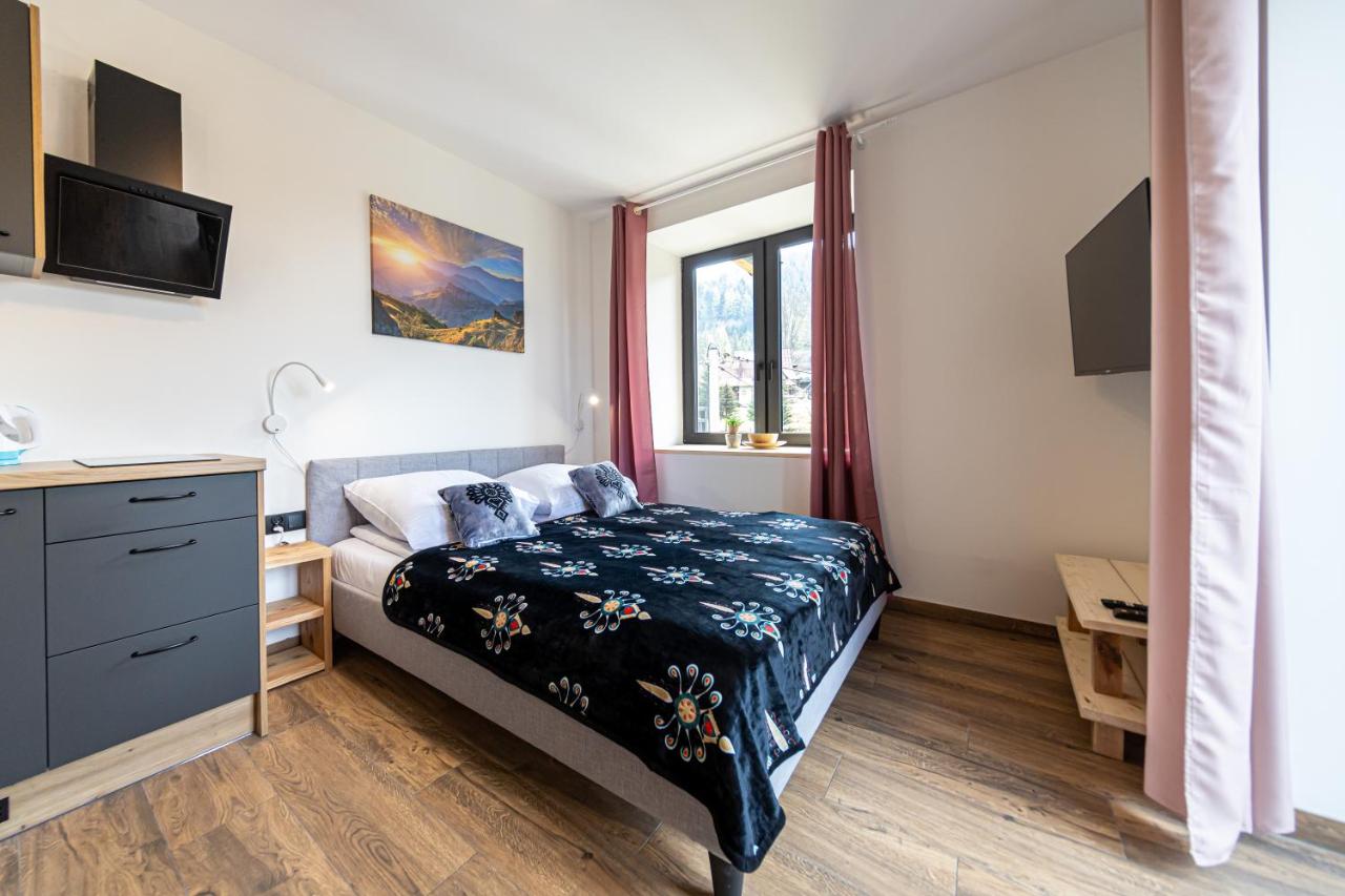 Studio Apartment with Balcony